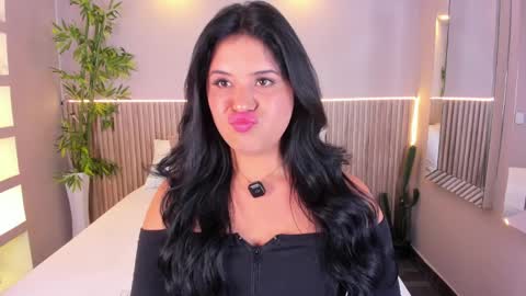 GeorginaReyes  online show from April 2026 10:40:02 PM