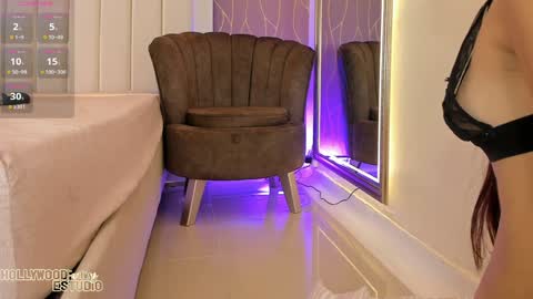    online show from December 2024 01:22:02 PM