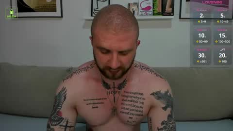 Snapshot of gerard_finbar chatting on May 2026 05:25:02 AM Gerard Finbar online show from May 2026 05:25:02 AM