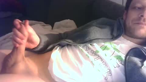 Snapshot of german33bi chatting on December 2024 01:43:01 AM German33FFM1 online show from December 2024 01:43:01 AM