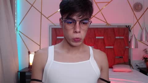 Snapshot of gerony_ chatting on April 2026 05:29:02 AM Geronimo online show from April 2026 05:29:02 AM