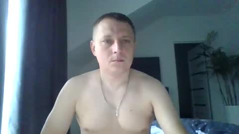 gerrylaylol online show from October 2025 09:07:02 AM