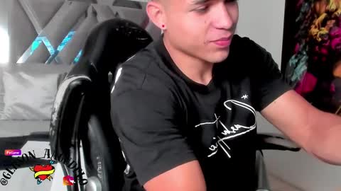 Snapshot of gerson_zt chatting on March 2025 02:50:01 AM im Gerson online show from March 2025 02:50:01 AM