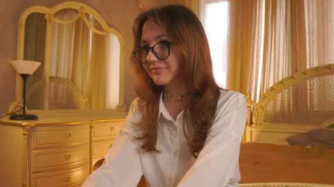 Kristy online show from June 2026 12:26:01 PM