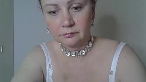 gessy_angel online show from April 2026 09:57:02 PM