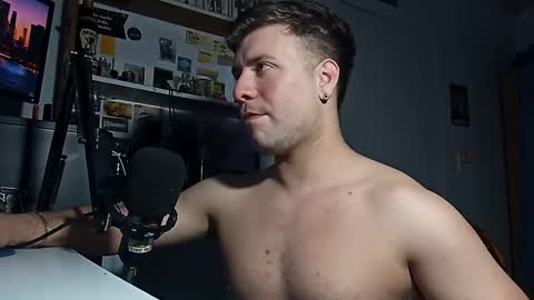 gferrari1996 online show from September 2025 06:48:02 AM