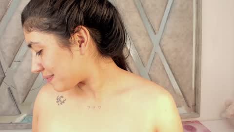 Snapshot of ghanimastrom chatting on January 2025 11:01:02 AM Danna Astrom online show from January 2025 11:01:02 AM