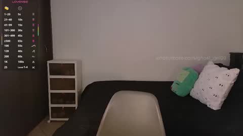 Snapshot of ghost_girl20 chatting on October 2025 09:48:01 PM Im Jenn Next stream Monday - start -5 GMT online show from October 2025 09:48:01 PM