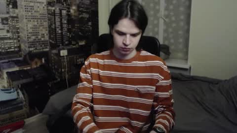 Snapshot of ghostfacefriends chatting on November 2025 05:25:01 PM Fedya online show from November 2025 05:25:01 PM