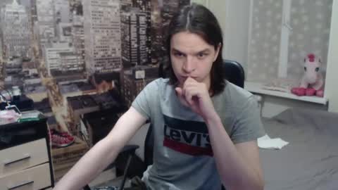 Snapshot of ghostfacefriends chatting on April 2026 05:30:01 PM Fedya online show from April 2026 05:30:01 PM