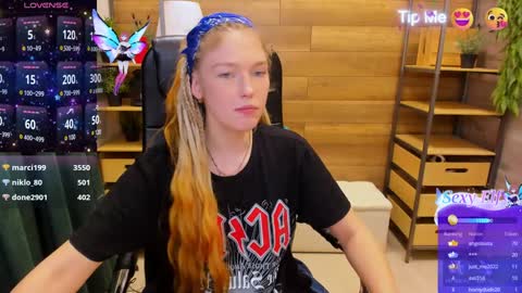 Snapshot of ghostly_temptation chatting on February 2025 03:31:01 AM Sweety online show from February 2025 03:31:01 AM