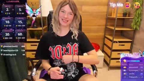 Snapshot of ghostly_temptation chatting on February 2025 01:20:02 AM Sweety online show from February 2025 01:20:02 AM