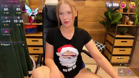 Snapshot of ghostly_temptation chatting on October 2025 08:47:01 PM Sweety online show from October 2025 08:47:01 PM