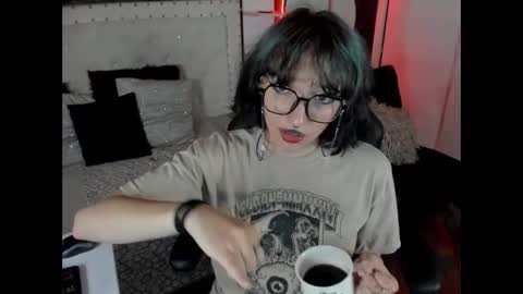 Allison  online show from February 2025 04:11:01 PM