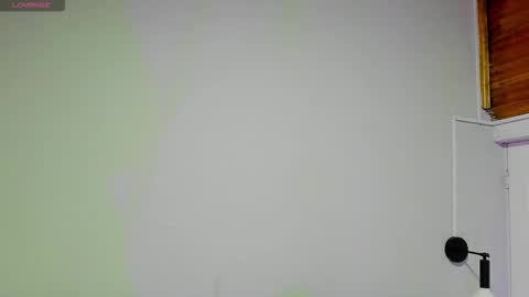 Allison  online show from October 2025 08:33:01 PM