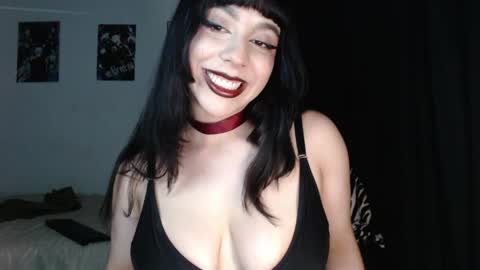 Annie   Im going to be offline from 29nov to 3dec online show from March 2026 02:33:02 AM