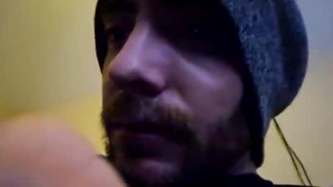 ghuntz22 online show from October 2025 09:35:02 AM