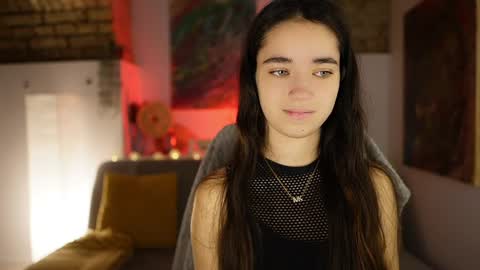 Snapshot of gia_paige18 chatting on December 2024 09:35:02 AM Gia Paige18 online show from December 2024 09:35:02 AM