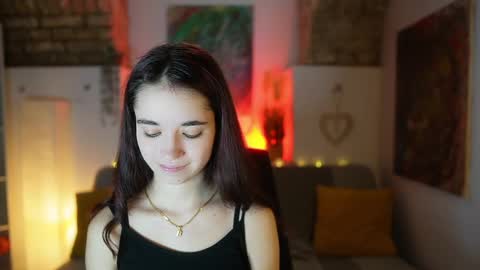 Snapshot of gia_paige18 chatting on January 2025 12:16:02 PM Gia Paige18 online show from January 2025 12:16:02 PM