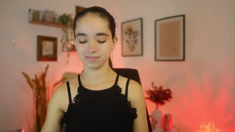 Snapshot of gia_paige18 chatting on September 2025 01:24:02 PM Gia Paige18 online show from September 2025 01:24:02 PM