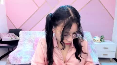 giaa rossi online show from November 2025 01:06:02 PM