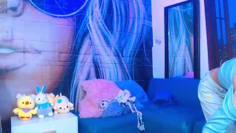 giaa rossi online show from April 2026 02:15:02 PM