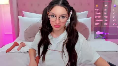 Gia online show from March 2025 11:56:02 PM