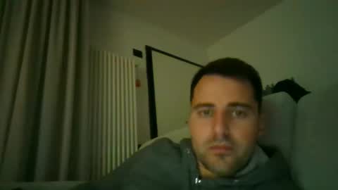 giacomo9669 online show from December 2024 03:47:02 PM