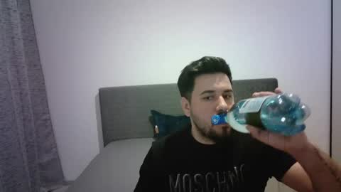 Snapshot of gianiboy99 chatting on April 2026 10:16:01 PM Giani online show from April 2026 10:16:01 PM