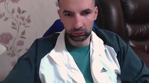 Gianni online show from May 2026 09:25:01 AM