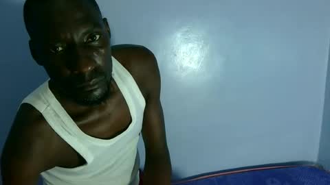 giant_couple online show from July 2026 01:07:02 PM