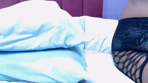 gianttitts online show from March 2026 07:51:02 PM