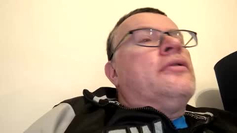 giddyup2222222 online show from January 2026 09:36:01 AM