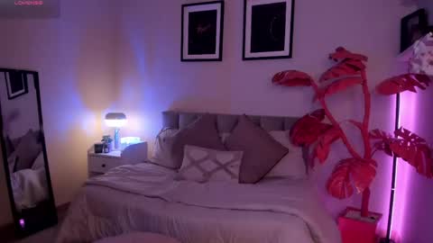 GIGI online show from May 2026 05:37:02 AM