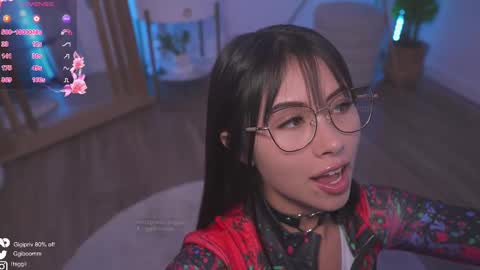 80 off in my OF gigipriv  online show from February 2025 11:43:01 PM