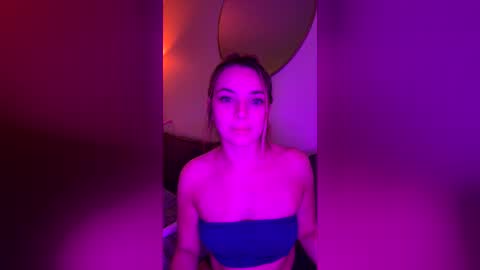 gigilovesyou1997 online show from June 2026 12:15:01 AM