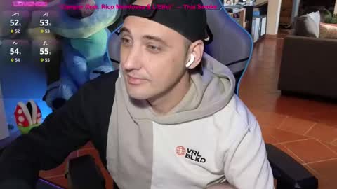 Snapshot of gil_gamesh2nd chatting on October 2025 07:04:02 AM Mirko online show from October 2025 07:04:02 AM