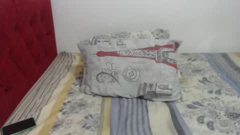 Snapshot of gimena_ass chatting on December 2024 04:06:01 PM Gimena online show from December 2024 04:06:01 PM