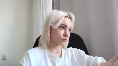 gimmeemily online show from May 2026 09:03:02 AM