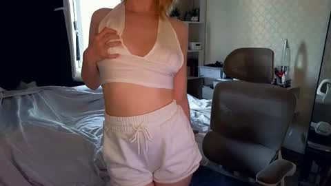 Klara online show from July 2026 02:07:01 AM