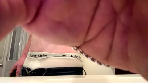 Snapshot of gimmetallhungdanger chatting on November 2025 03:06:02 AM Come keep me company online show from November 2025 03:06:02 AM