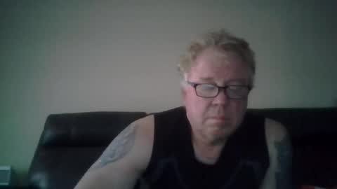 gimmmieoooo online show from July 2026 06:58:02 AM