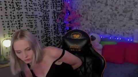 Gina online show from July 2026 02:16:01 AM