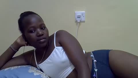 Adiliah online show from February 2026 09:27:02 PM