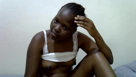 Adiliah online show from July 2026 10:12:01 PM