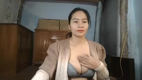 gina_sugar online show from December 2025 09:41:02 PM
