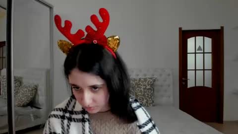 Kate online show from December 2024 08:41:01 AM