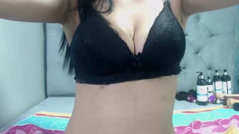 Snapshot of ginasailor chatting on April 2026 07:36:02 AM ginasailor online show from April 2026 07:36:02 AM
