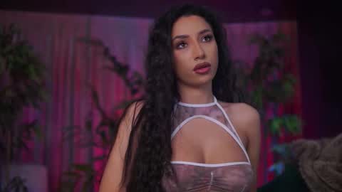 Snapshot of ginavalentinna chatting on February 2026 08:15:01 PM Gina online show from February 2026 08:15:01 PM