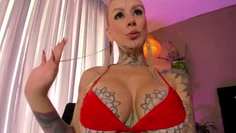 Snapshot of ginebraafxx chatting on September 2025 02:20:01 PM Ginebra online show from September 2025 02:20:01 PM